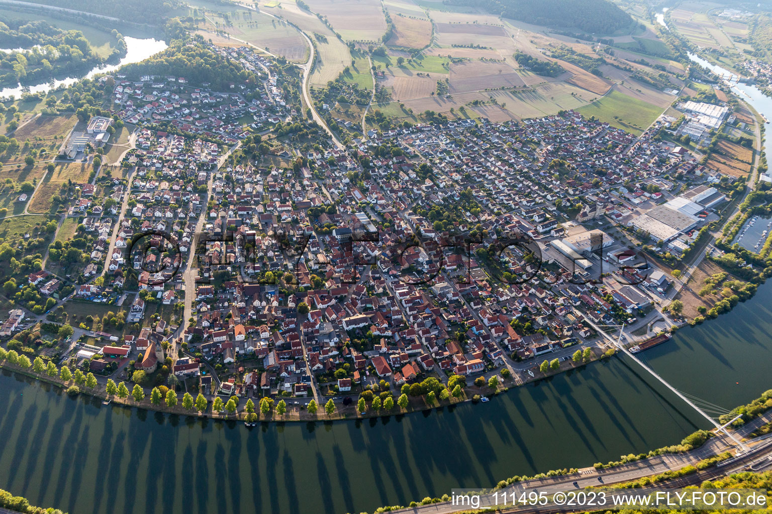 Luftbild von Haßmersheim im Bundesland Baden-Württemberg, Deutschland