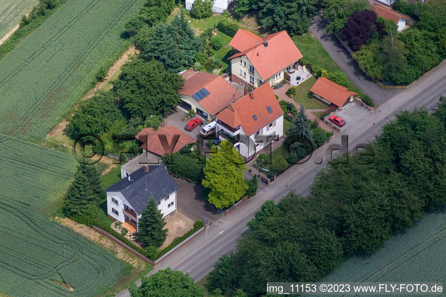Drohnenaufname von Hergersweiler im Bundesland Rheinland-Pfalz, Deutschland