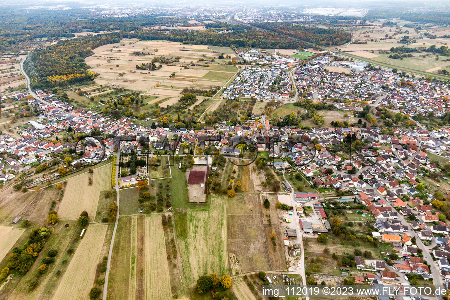 Luftbild von Steinmauern im Bundesland Baden-Württemberg, Deutschland