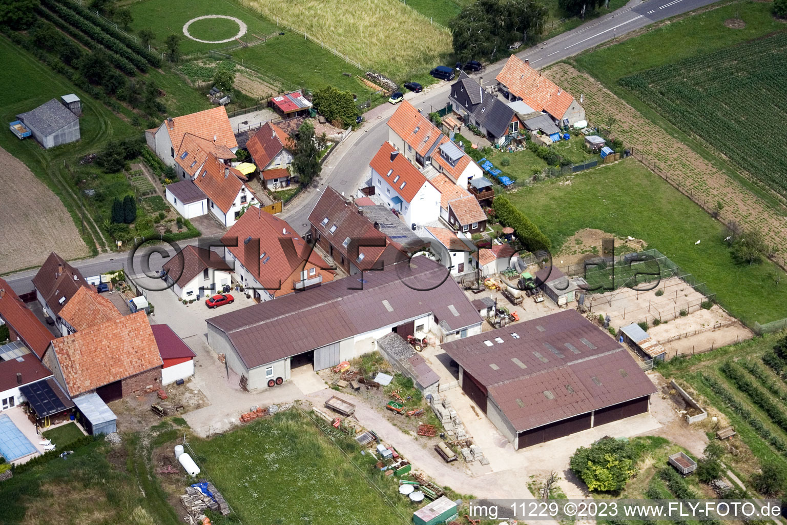 Luftbild von Ortsteil Mühlhofen in Billigheim-Ingenheim im Bundesland Rheinland-Pfalz, Deutschland
