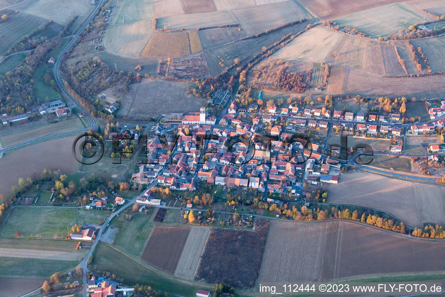 Luftbild von Müdesheim im Bundesland Bayern, Deutschland