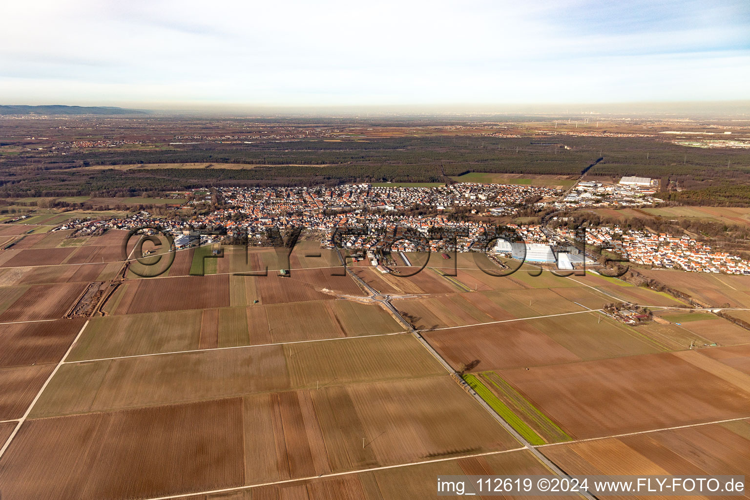 Bellheim im Bundesland Rheinland-Pfalz, Deutschland vom Flugzeug aus