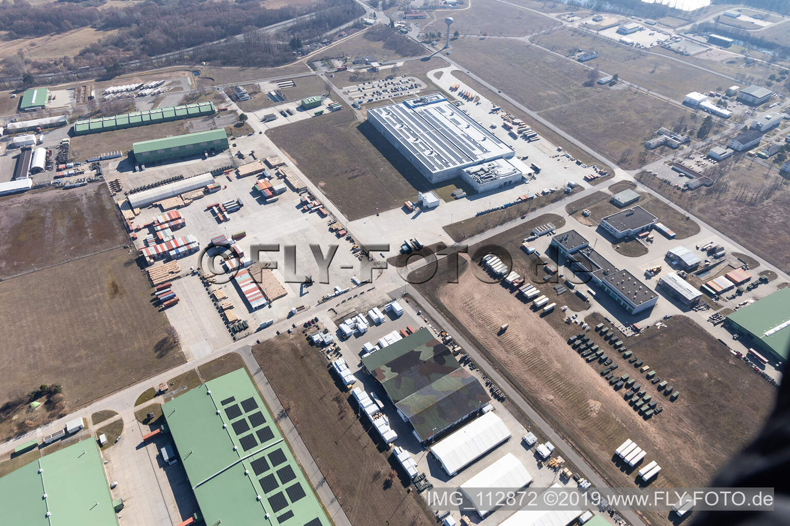 Luftbild von Army Depot in Lingenfeld im Bundesland Rheinland-Pfalz, Deutschland