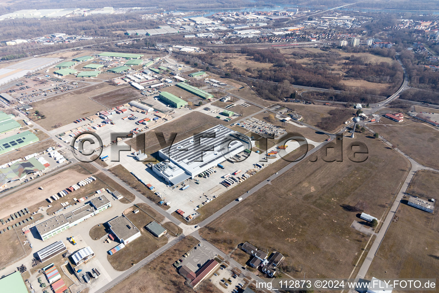 Luftaufnahme von Army Depot in Lingenfeld im Bundesland Rheinland-Pfalz, Deutschland