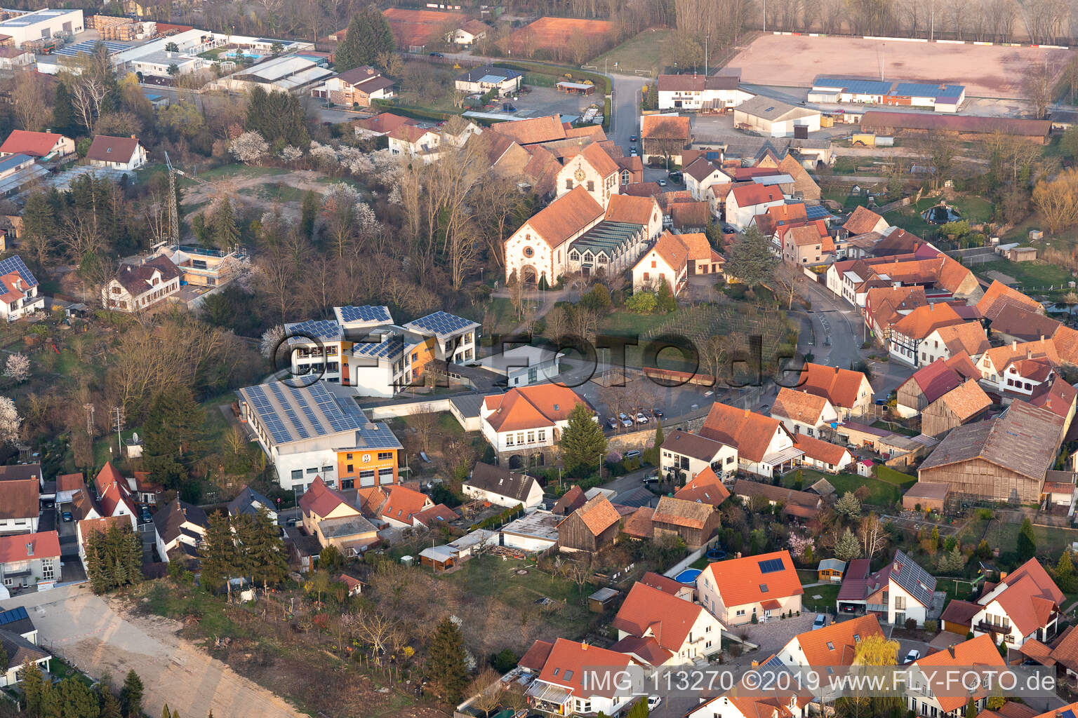 Grundschule in Hördt im Bundesland Rheinland-Pfalz, Deutschland