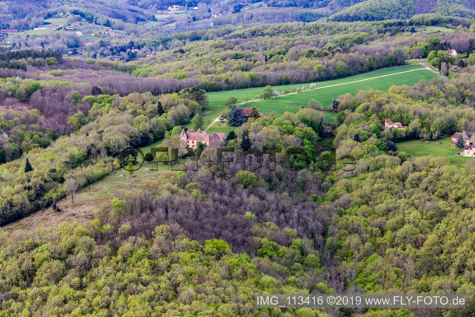 Luftbild von Vitrac im Bundesland Dordogne, Frankreich