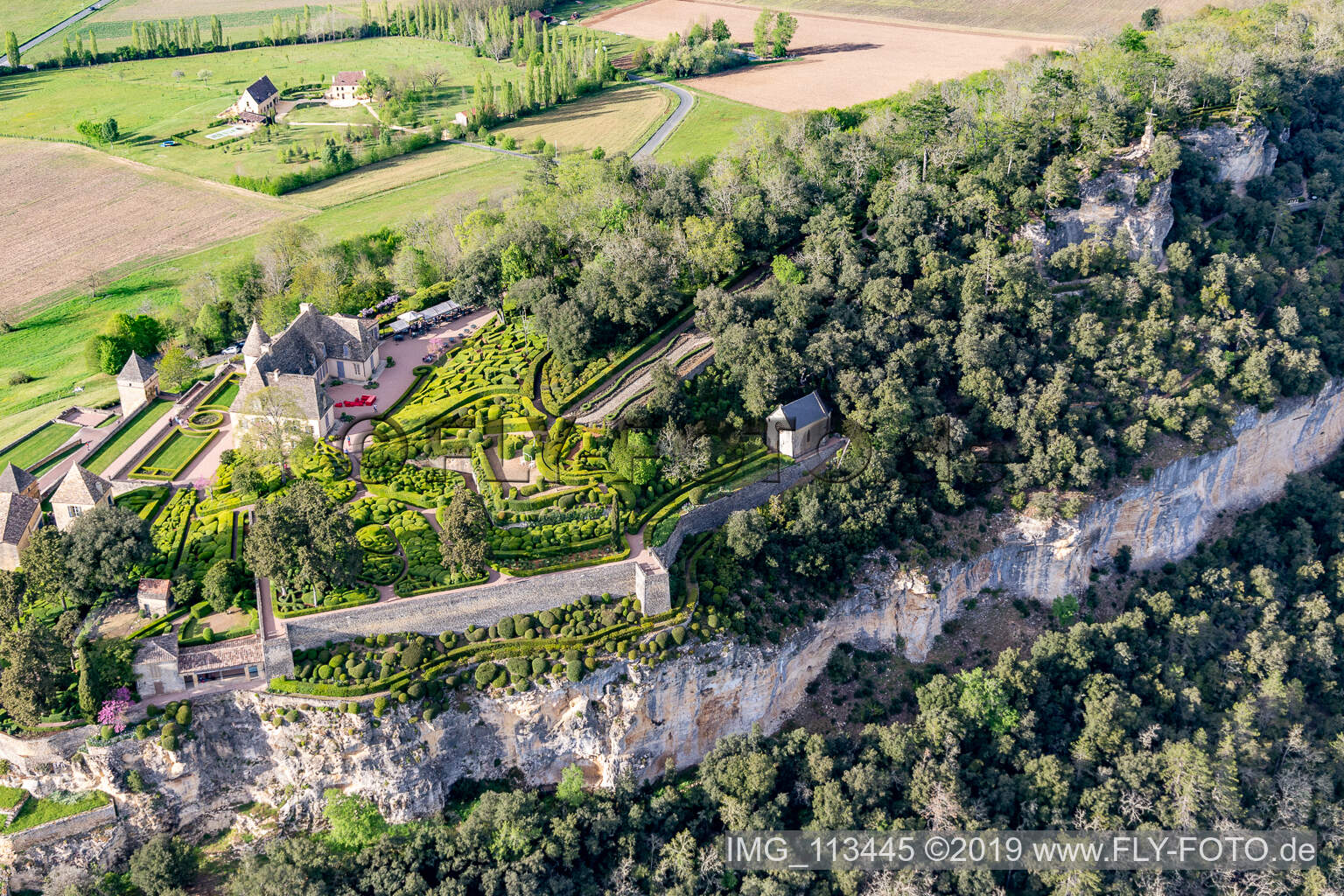 Schrägluftbild von Jardins de Marqueyssac in Vézac im Bundesland Dordogne, Frankreich