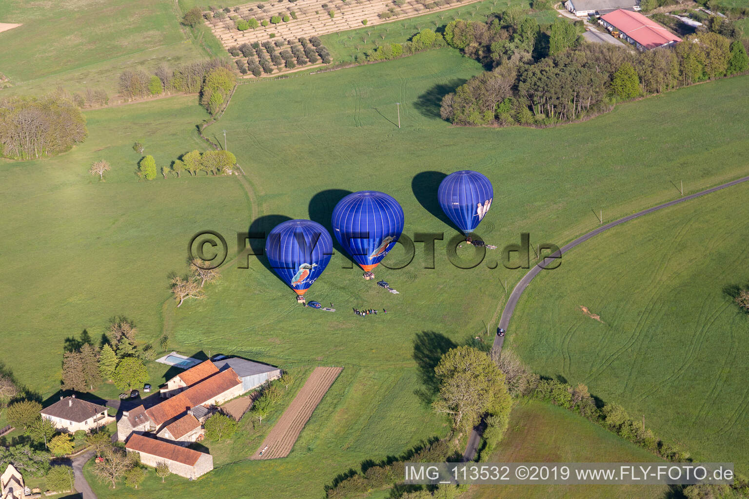 Luftbild von Ballonstart in Veyrines-de-Domme im Bundesland Dordogne, Frankreich