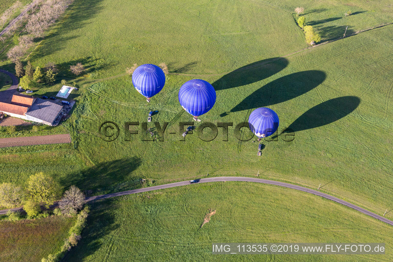 Schrägluftbild von Ballonstart in Veyrines-de-Domme im Bundesland Dordogne, Frankreich