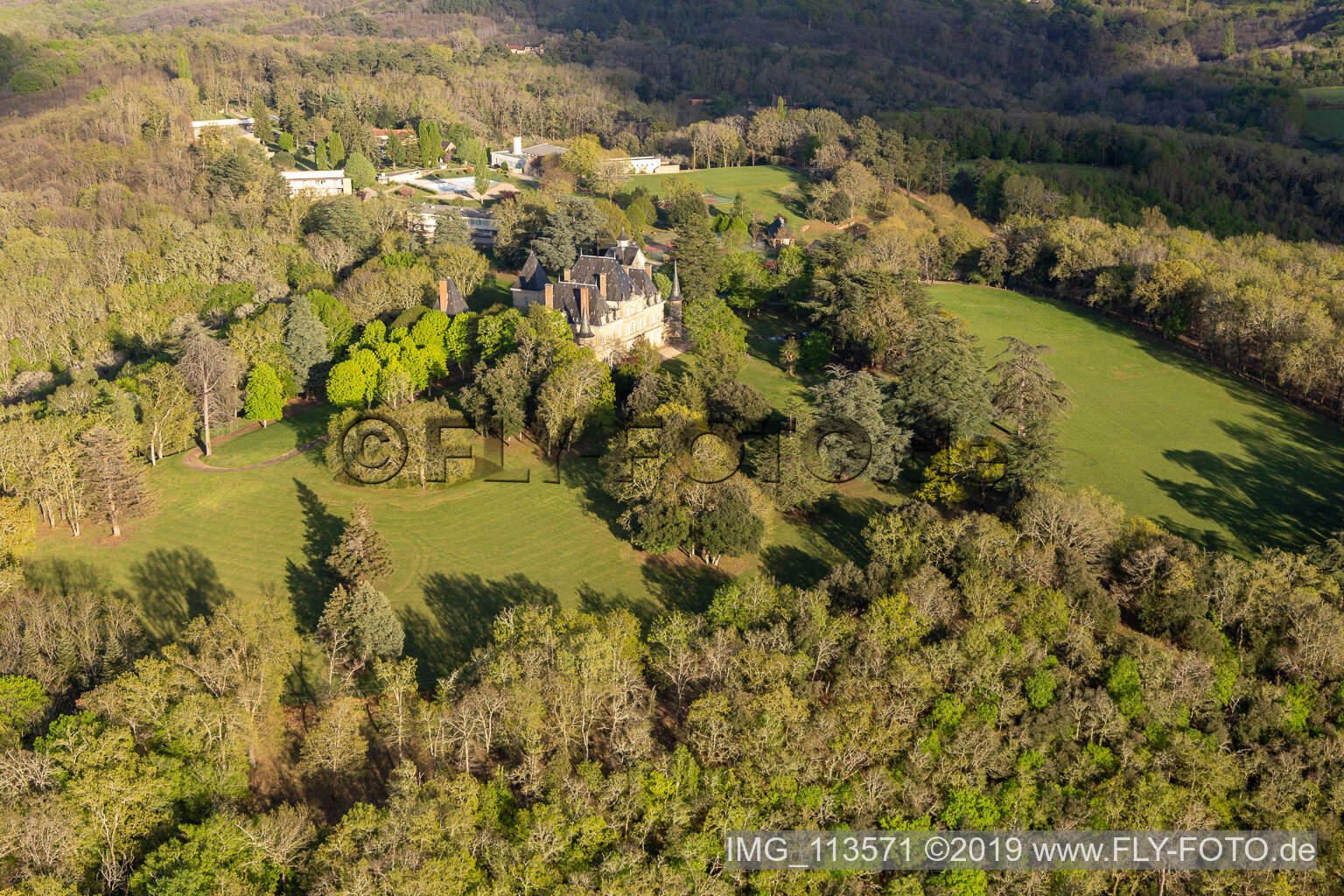 Luftbild von Domme im Bundesland Dordogne, Frankreich
