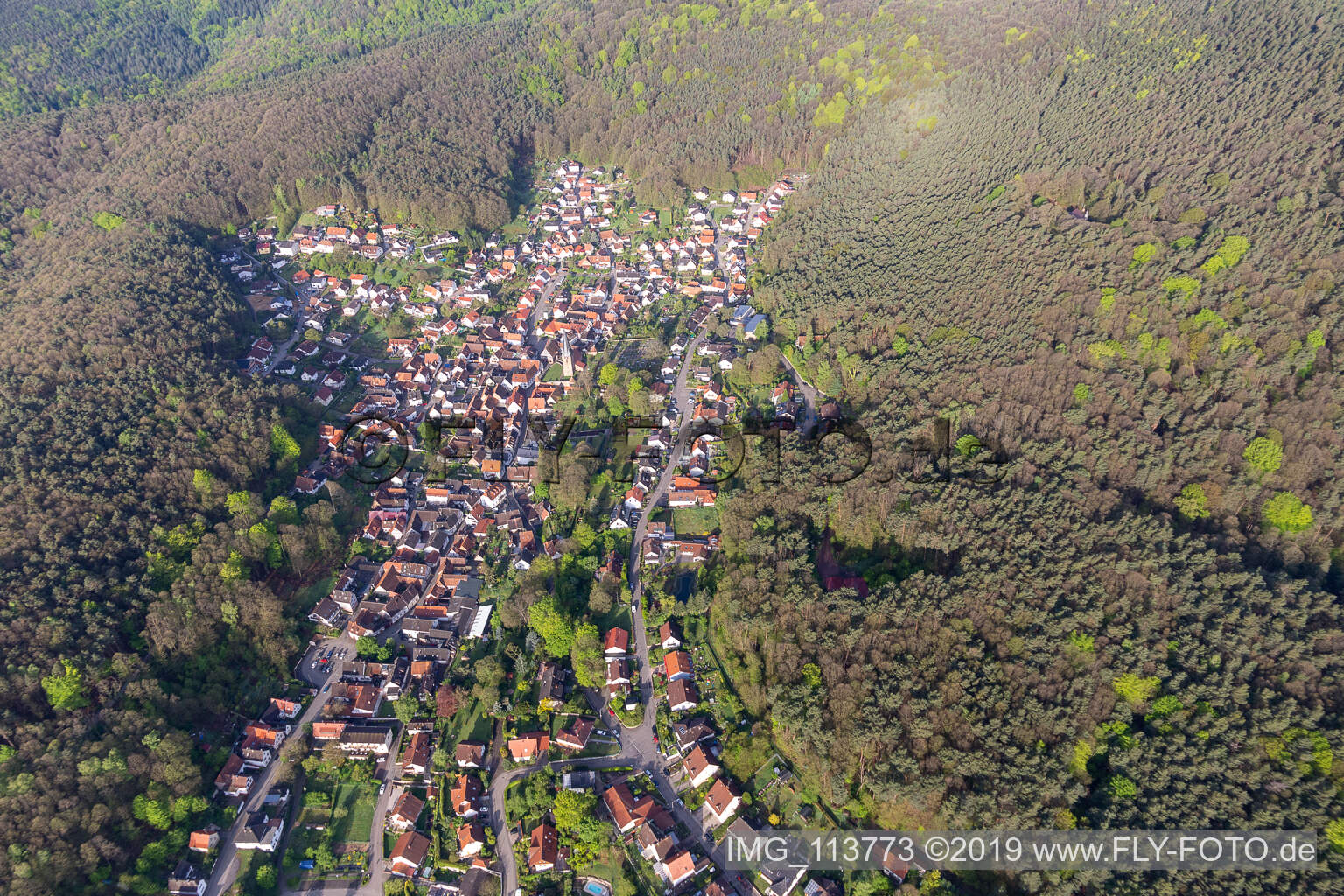 Luftbild von Dörrenbach im Bundesland Rheinland-Pfalz, Deutschland