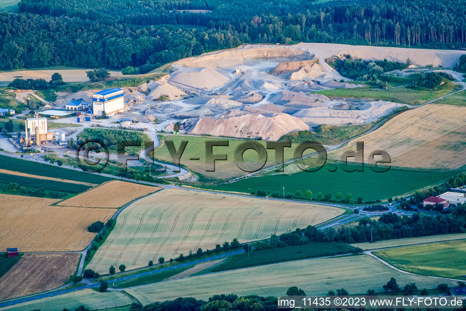 Kiesgrube Steißlingen im Bundesland Baden-Württemberg, Deutschland