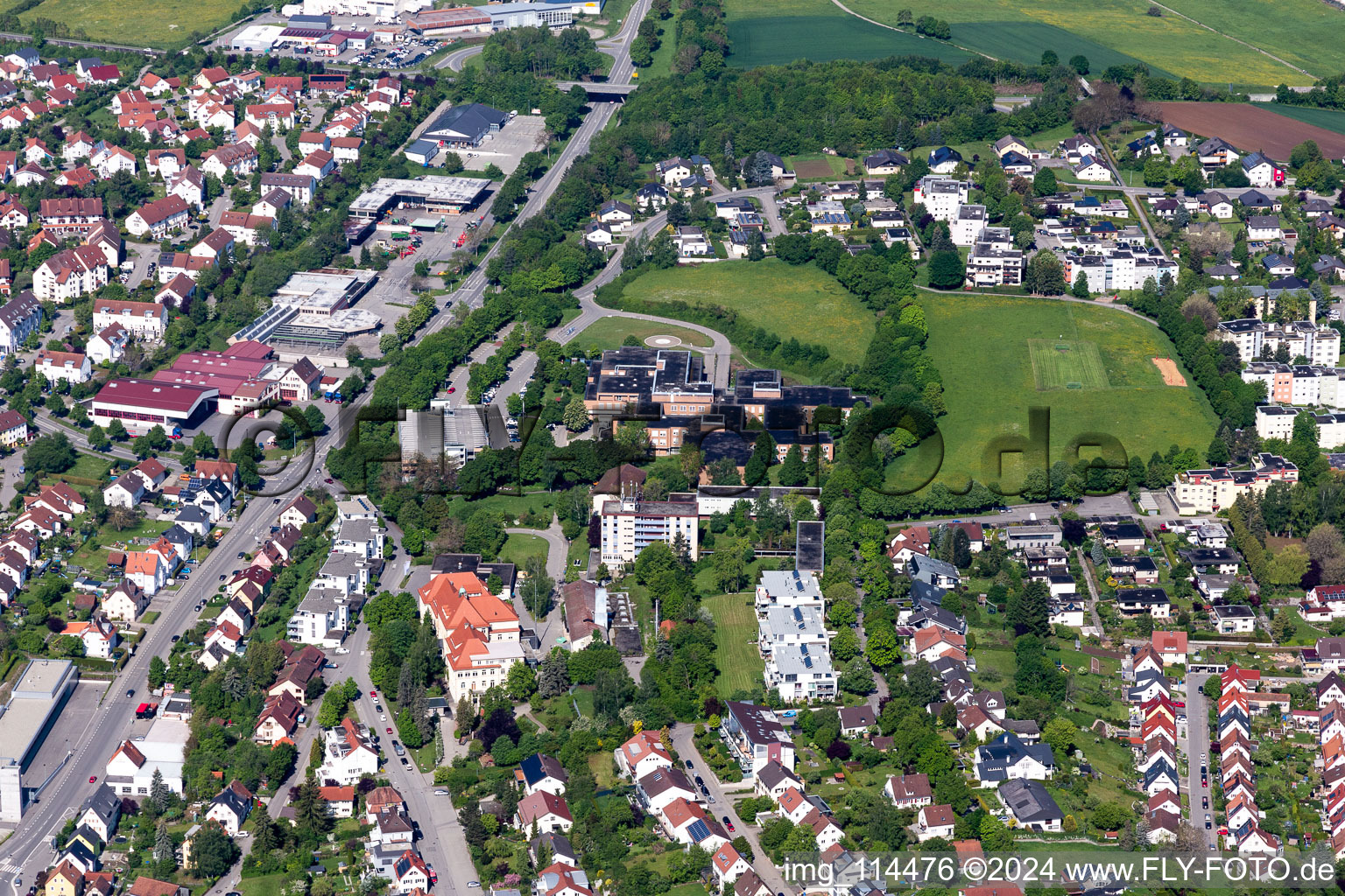 Klinikgelände des Krankenhauses und der Dialysestation Rottweil in Rottweil im Bundesland Baden-Württemberg, Deutschland