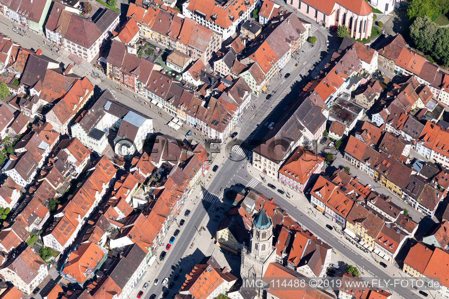 Luftaufnahme von Altstadtbereich und Innenstadtzentrum in Rottweil im Bundesland Baden-Württemberg, Deutschland