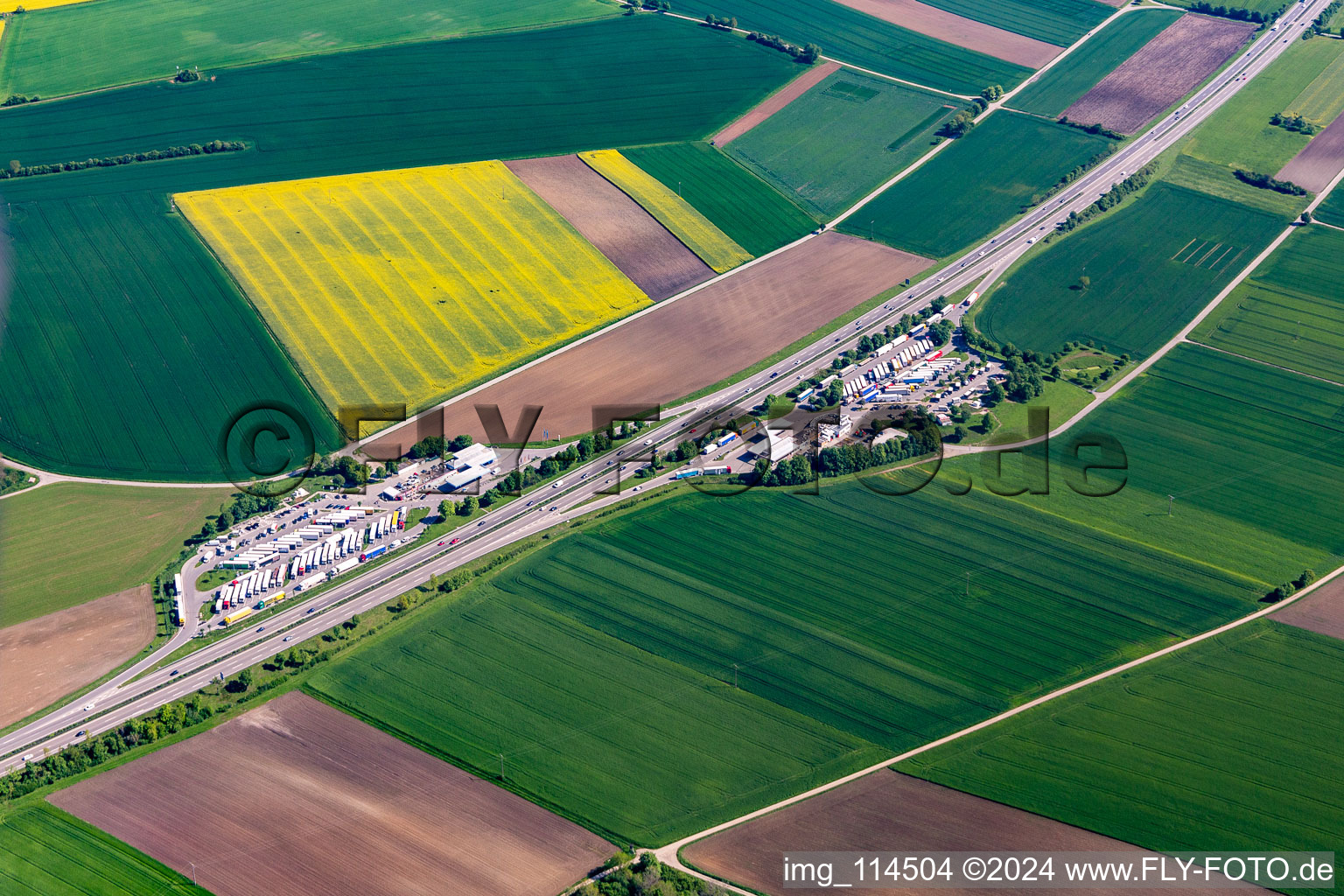 Luftaufnahme von A81 Raststätte Neckarburg West in Dietingen im Bundesland Baden-Württemberg, Deutschland