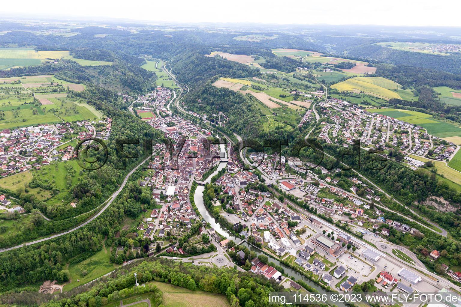 Schrägluftbild von Sulz am Neckar im Bundesland Baden-Württemberg, Deutschland