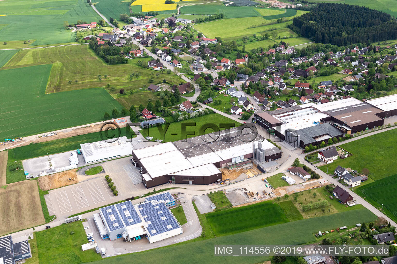 Luftbild von GFV Verschlusstechnik GmbH in Alpirsbach im Bundesland Baden-Württemberg, Deutschland