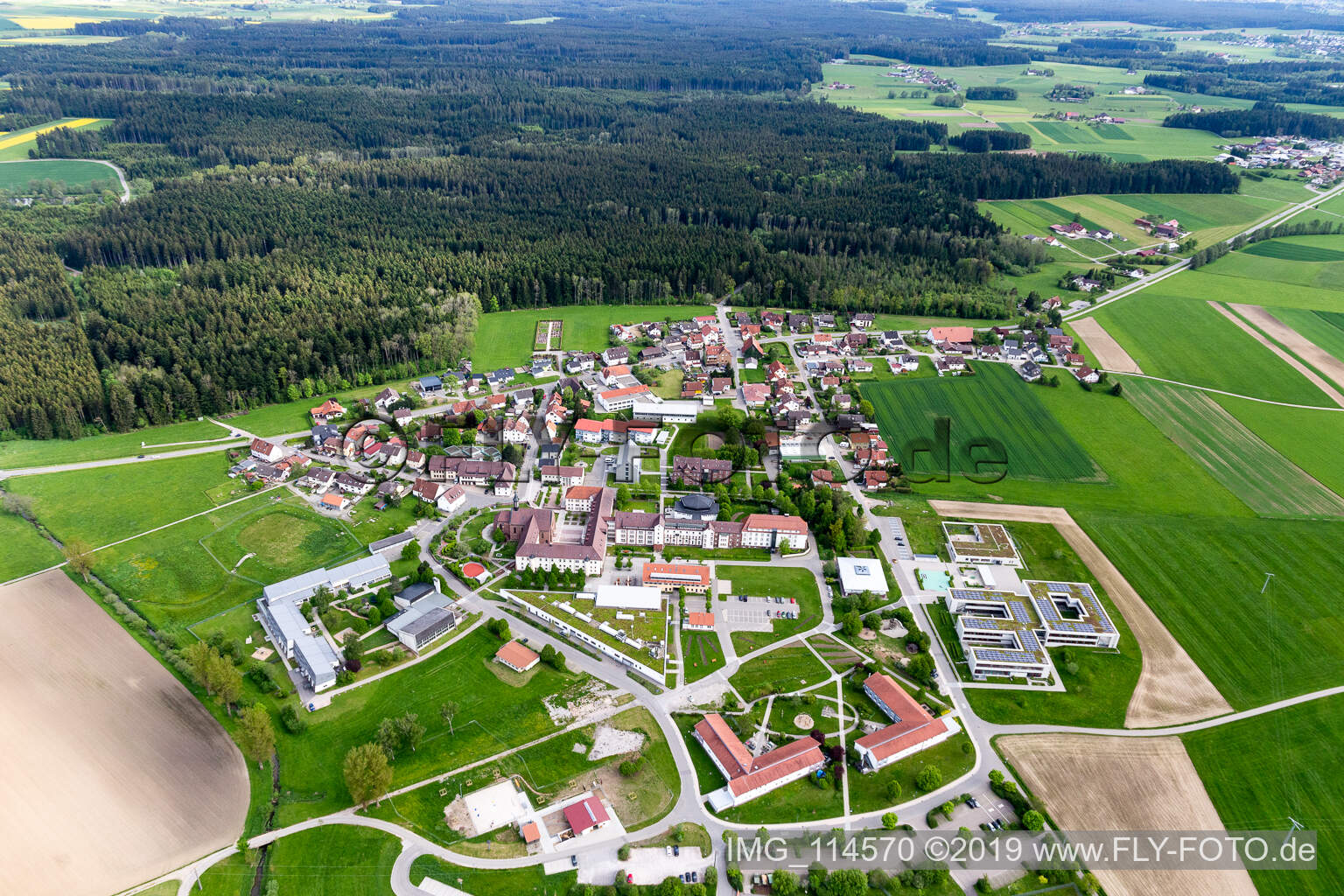 Luftbild von Stiftung St. Franziskus Heiligenbronn im Bundesland Baden-Württemberg, Deutschland