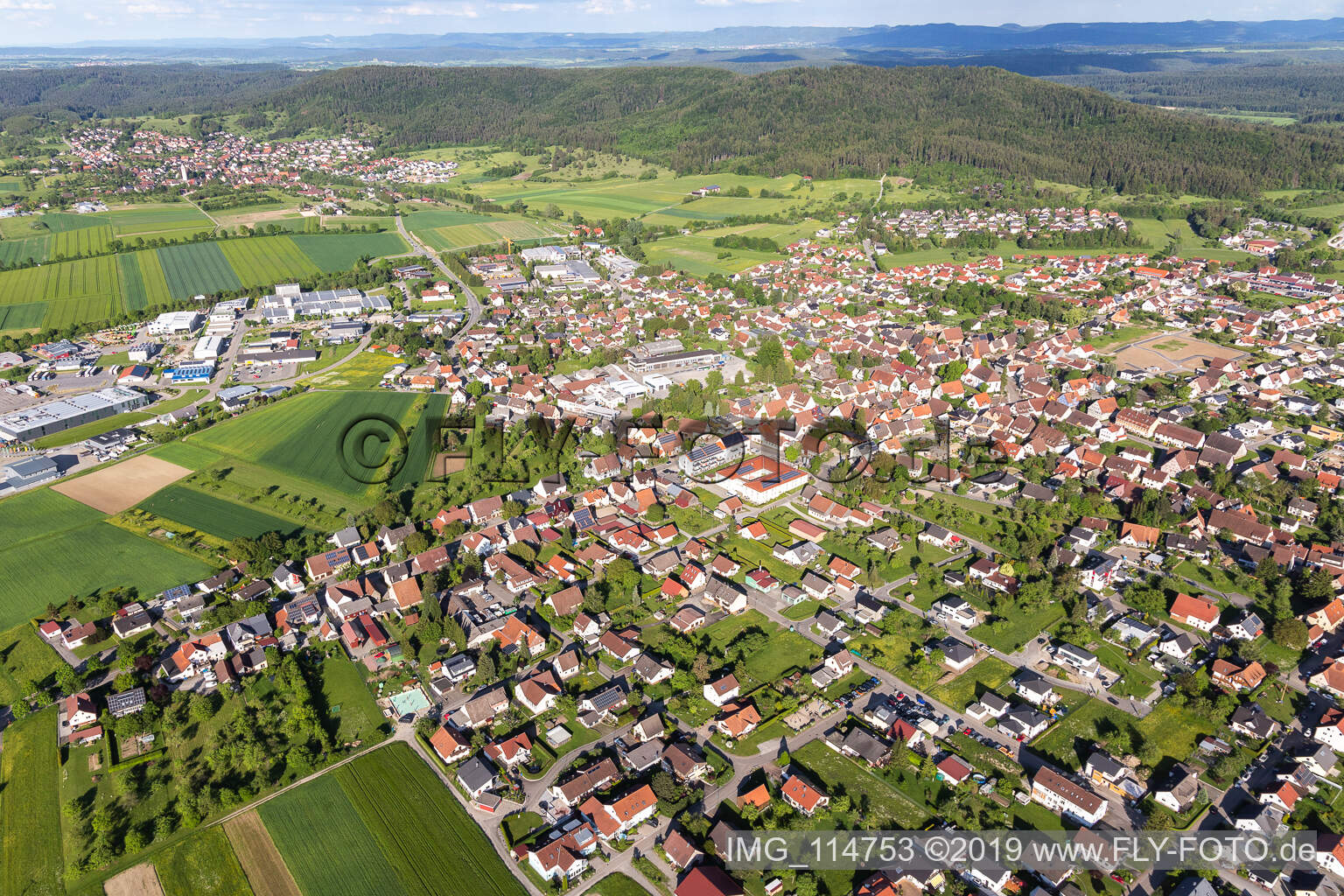Schrägluftbild von Vöhringen im Bundesland Baden-Württemberg, Deutschland