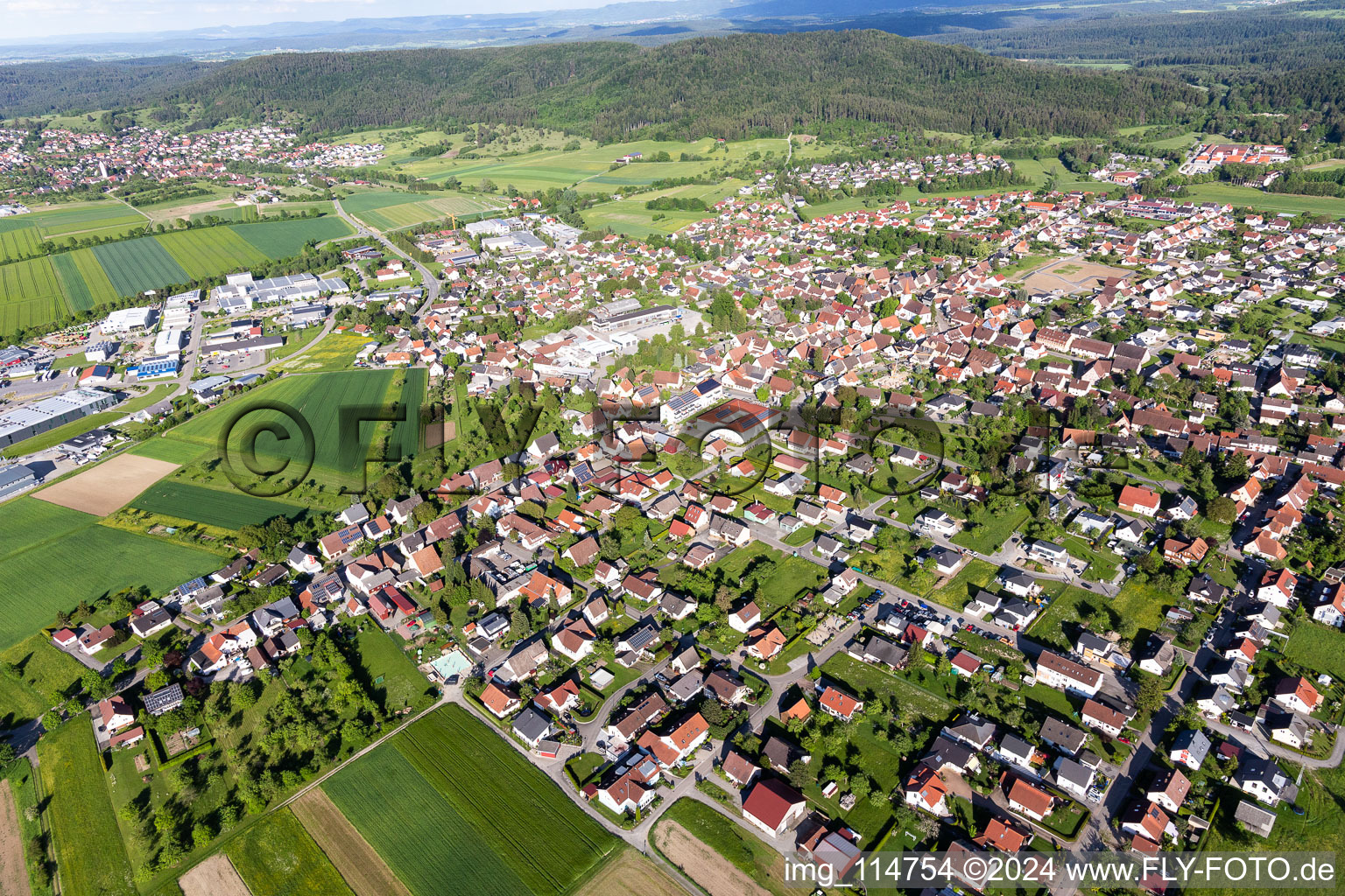 Vöhringen im Bundesland Baden-Württemberg, Deutschland von oben