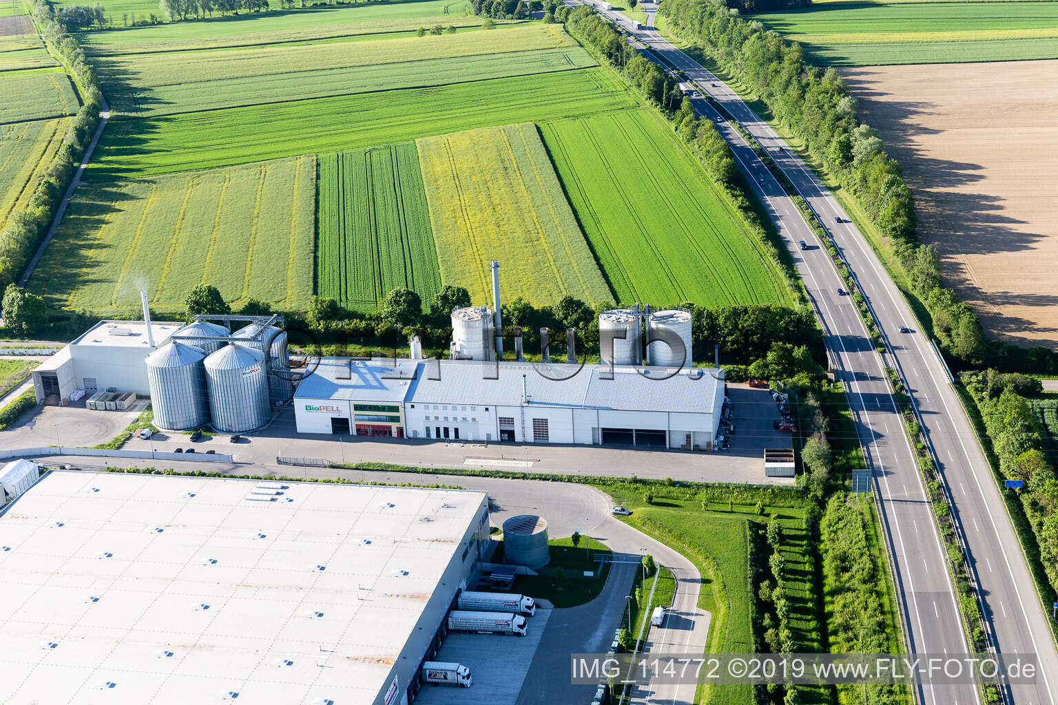 Luftbild von Industriegebiet Robert-Bosch-Straße BioPell in Empfingen im Bundesland Baden-Württemberg, Deutschland