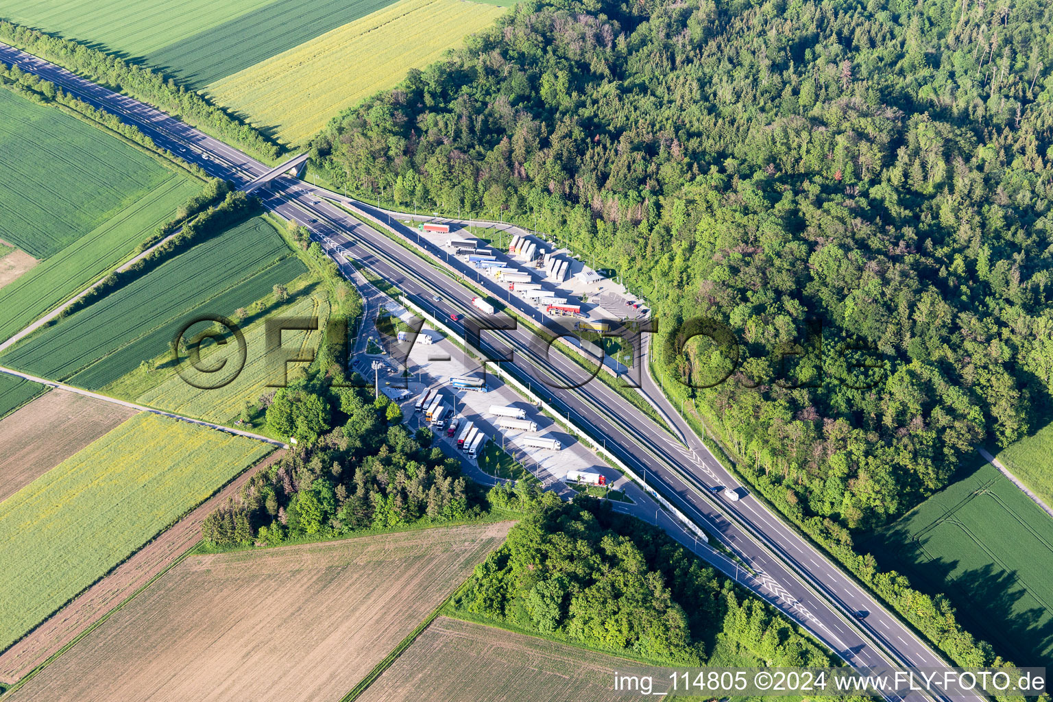 A81 Parkplatz Geyern/Ziegler West in Rottenburg am Neckar im Bundesland Baden-Württemberg, Deutschland