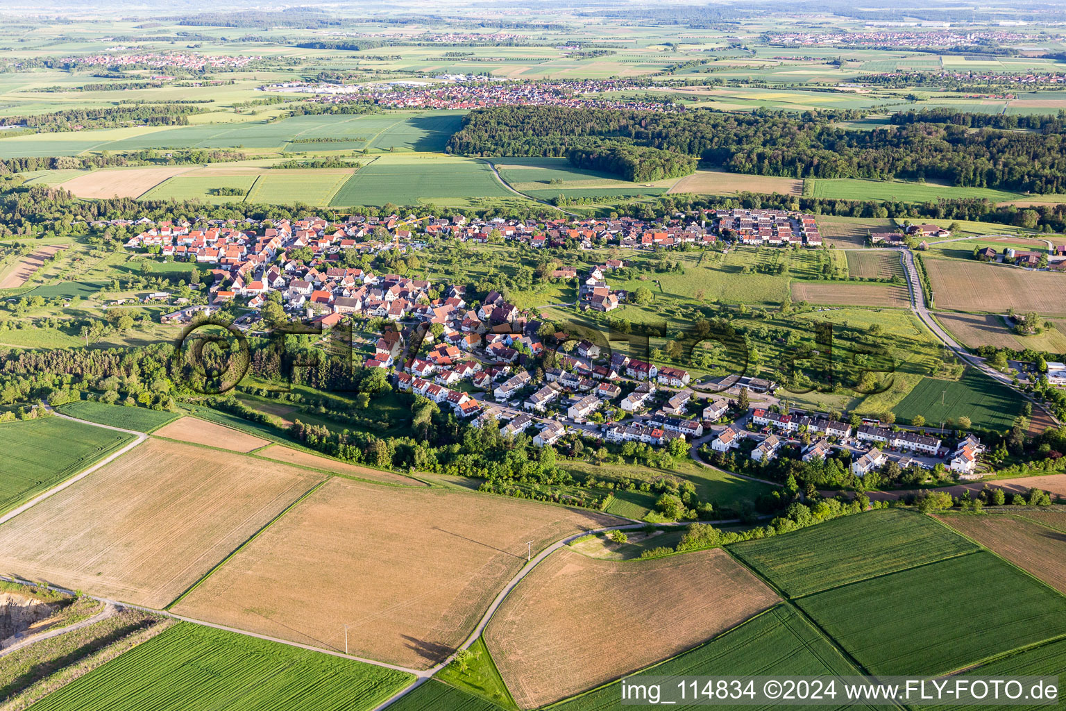 Von Süden im Ortsteil Haslach in Herrenberg im Bundesland Baden-Württemberg, Deutschland