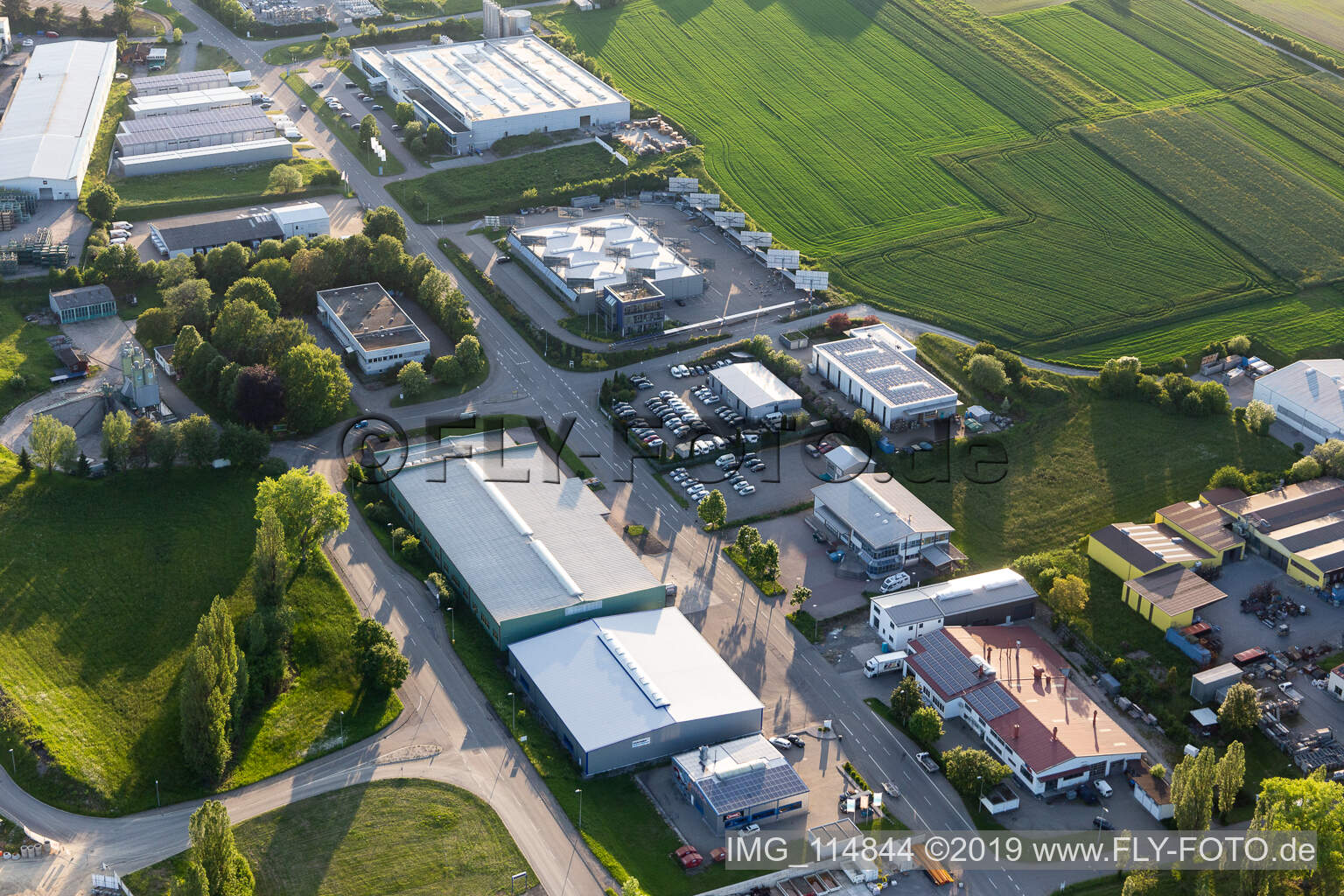 Luftaufnahme von Industriegebiet Industriestraße in Horb am Neckar im Bundesland Baden-Württemberg, Deutschland