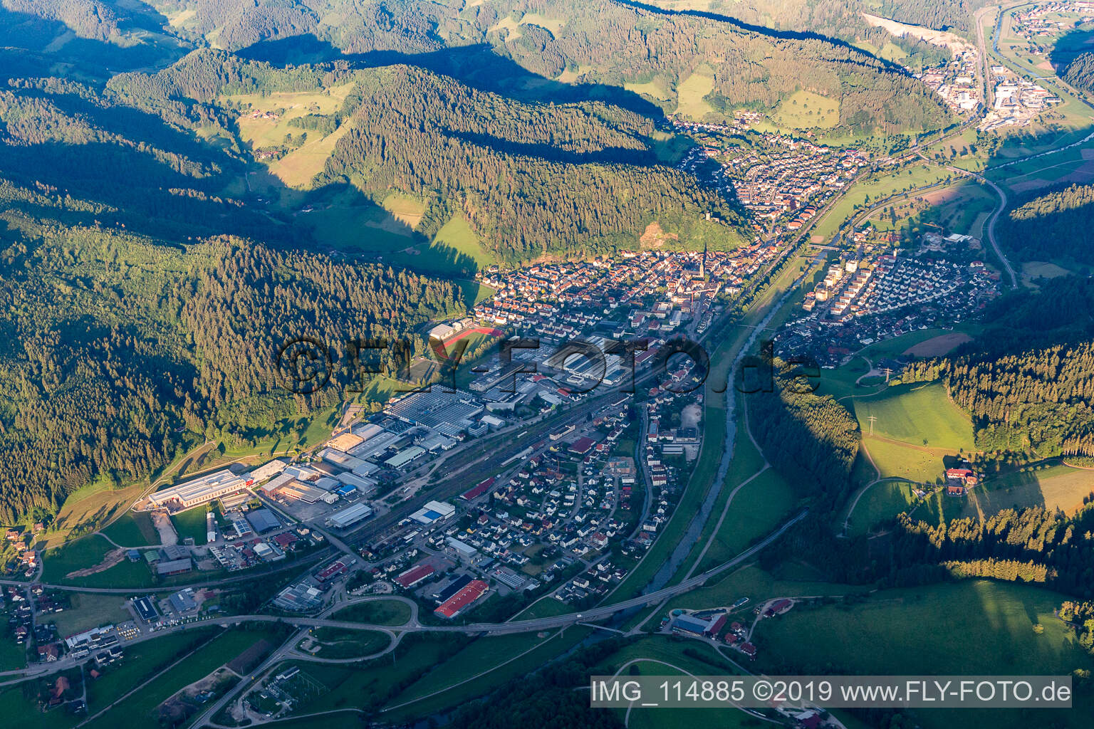 Luftaufnahme von Hausach im Bundesland Baden-Württemberg, Deutschland
