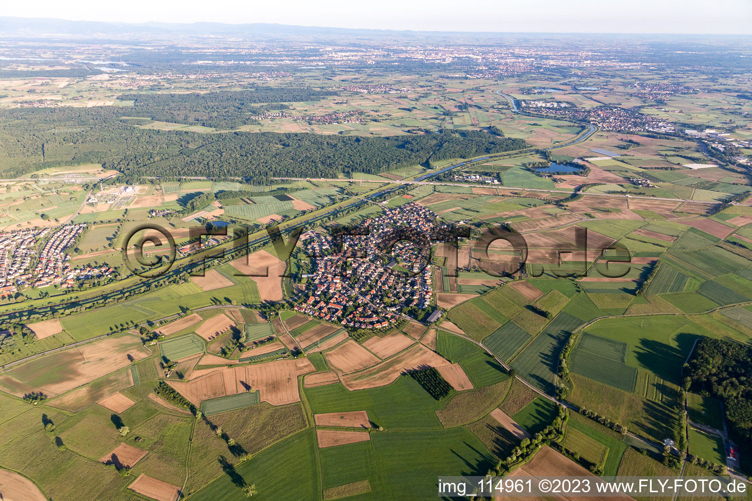 Luftbild von Ortsteil Griesheim in Offenburg im Bundesland Baden-Württemberg, Deutschland