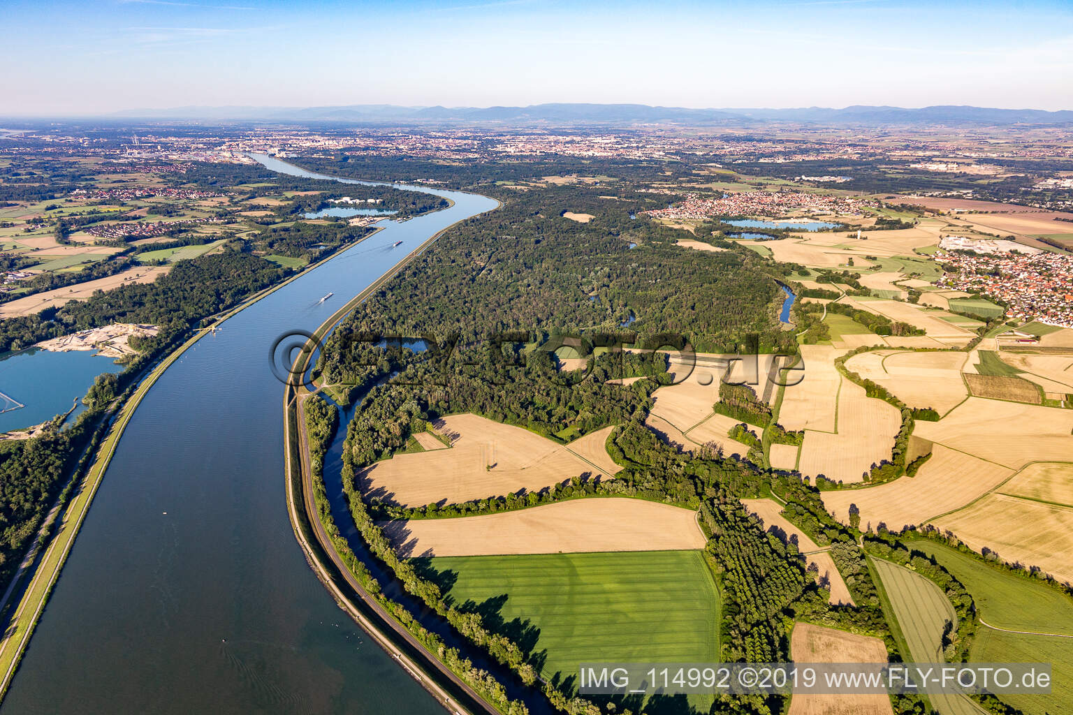Luftbild von Kilstett im Bundesland Bas-Rhin, Frankreich