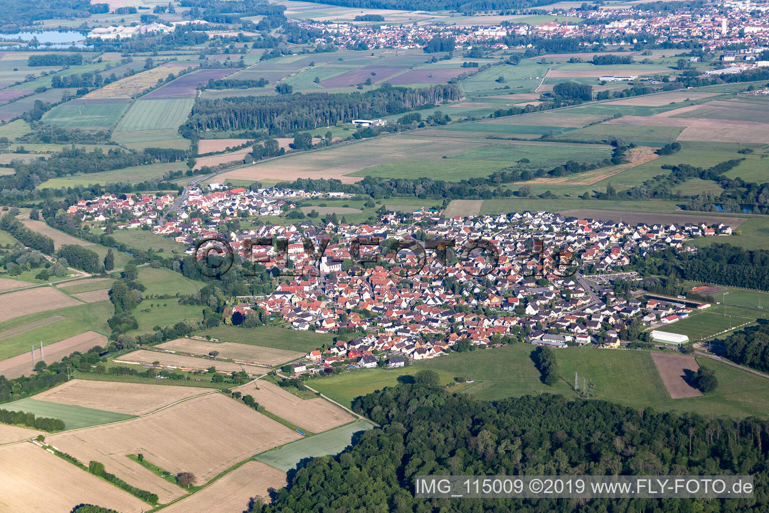 Luftaufnahme von Rohrwiller im Bundesland Bas-Rhin, Frankreich