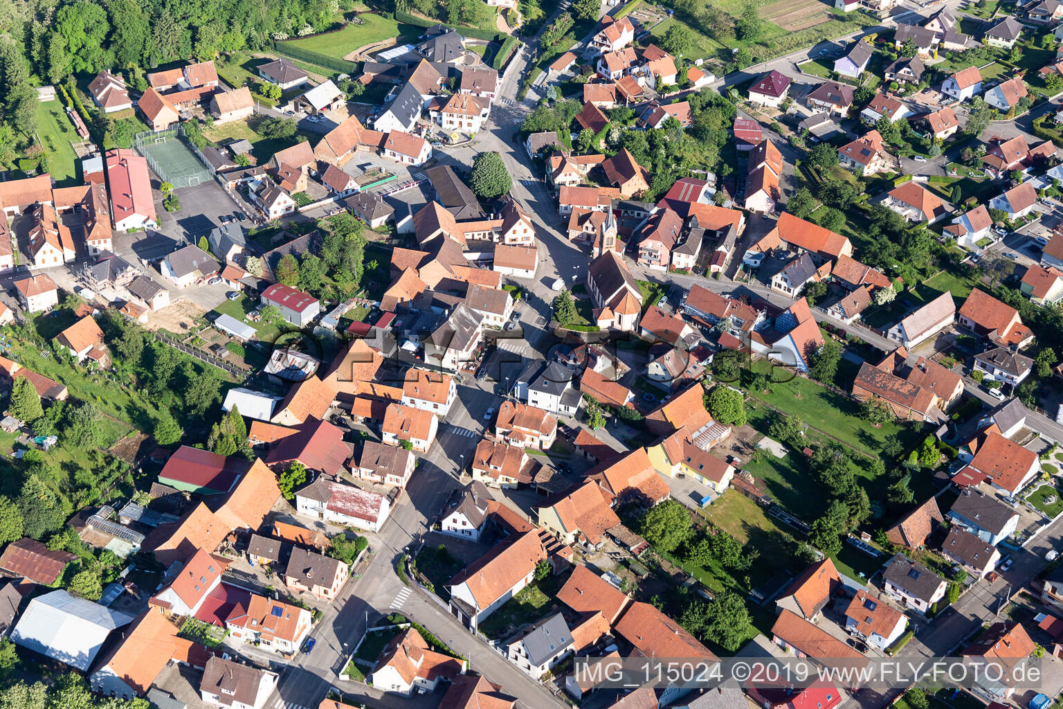 Luftaufnahme von Schaffhouse-près-Seltz im Bundesland Bas-Rhin, Frankreich