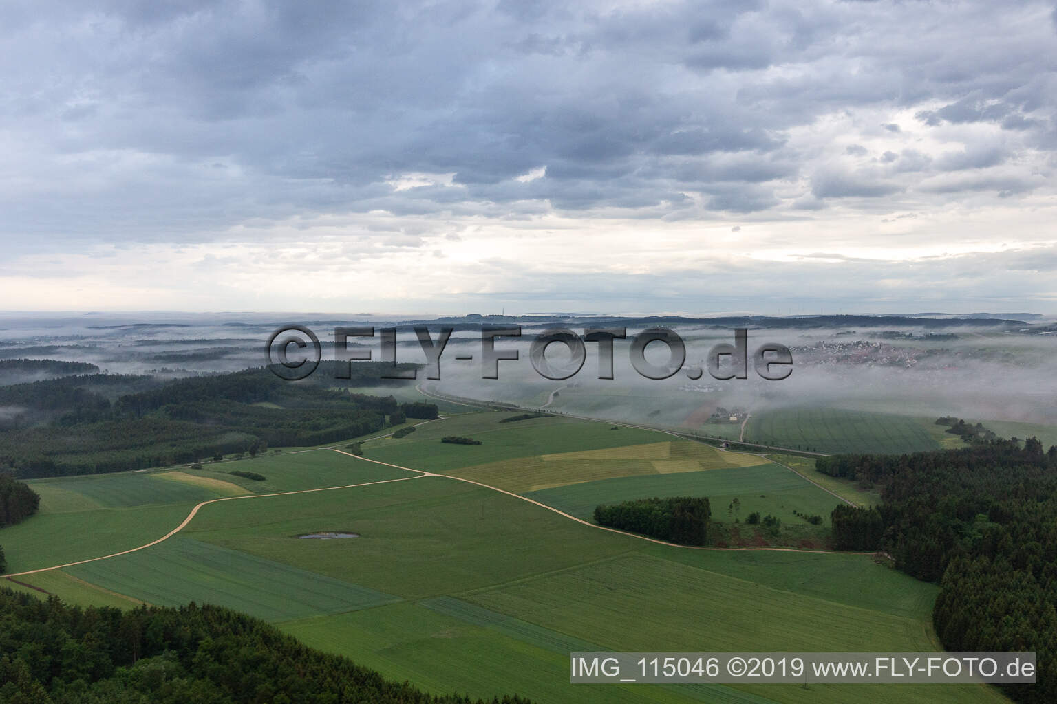 Luftbild von Neuhausen ob Eck im Bundesland Baden-Württemberg, Deutschland