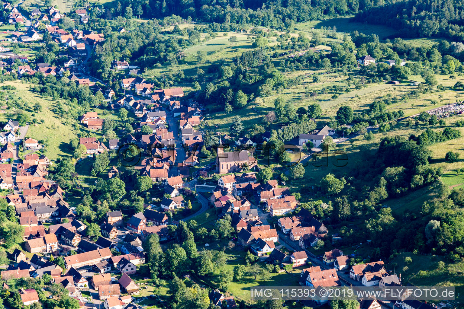 Luftaufnahme von Langensoultzbach im Bundesland Bas-Rhin, Frankreich
