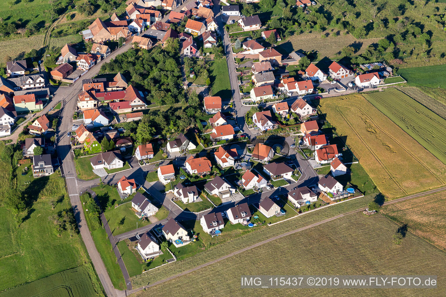 Luftbild von Kindwiller im Bundesland Bas-Rhin, Frankreich