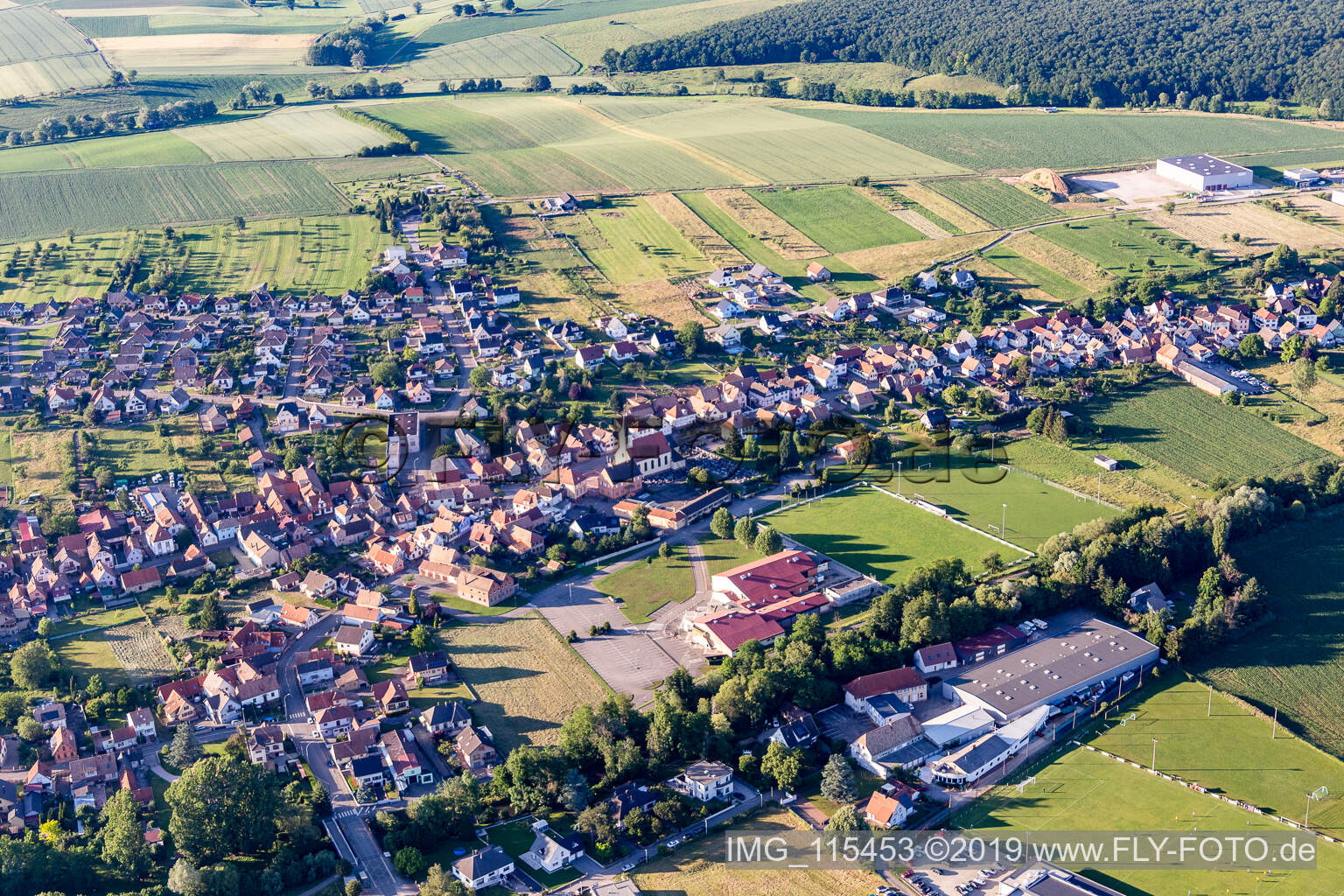 Drohnenaufname von Val de Moder im Bundesland Bas-Rhin, Frankreich