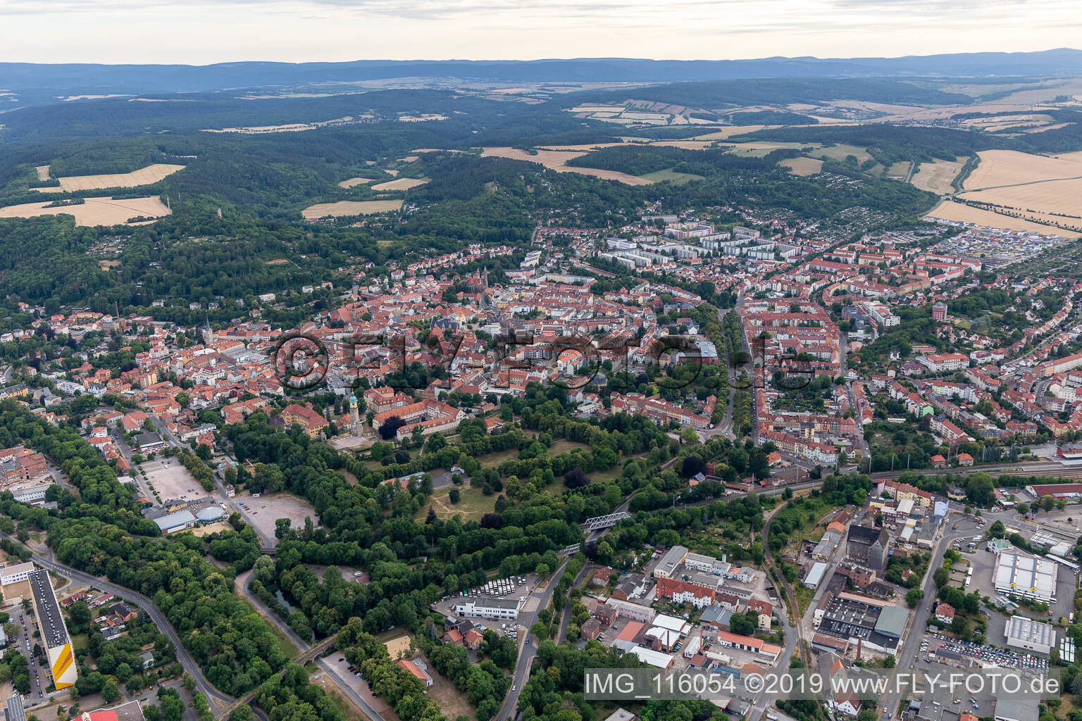 Arnstadt im Bundesland Thüringen, Deutschland von oben gesehen