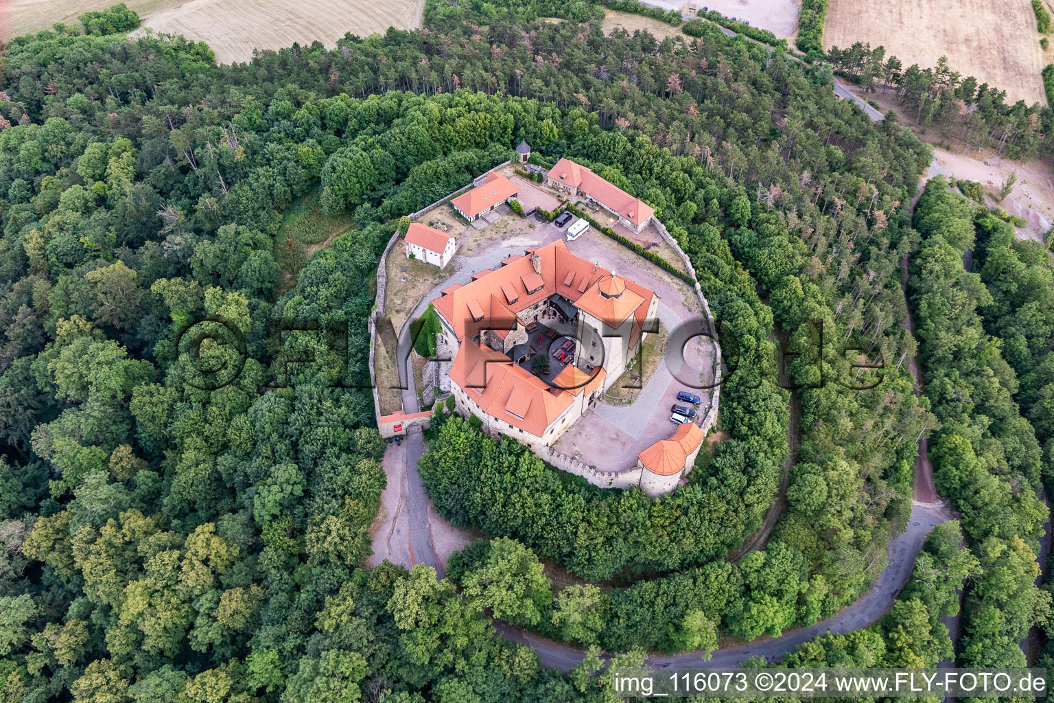 Burganlage der Veste Wachsenburg in Holzhausen in Amt Wachsenburg im Bundesland Thüringen, Deutschland