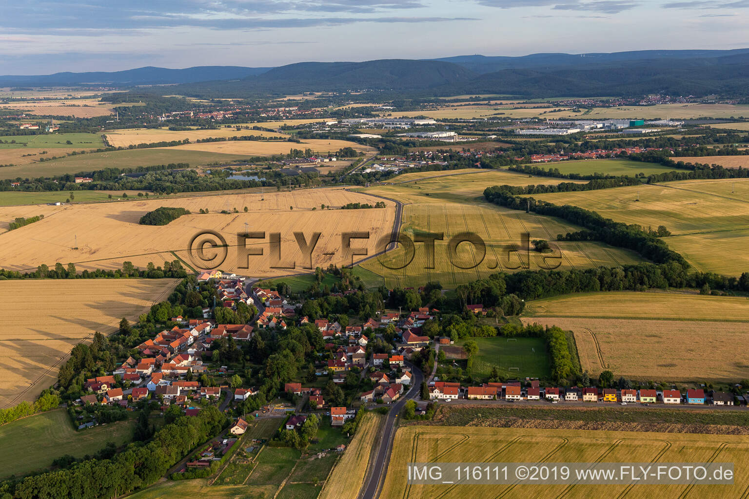 Luftbild von Emleben im Bundesland Thüringen, Deutschland
