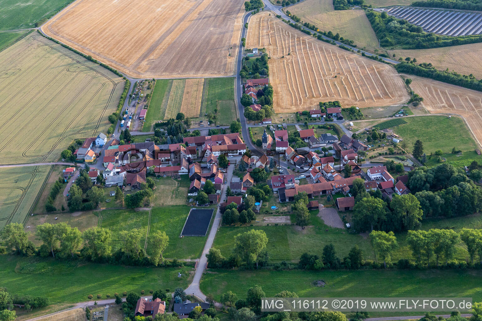 Luftaufnahme von Emleben im Bundesland Thüringen, Deutschland