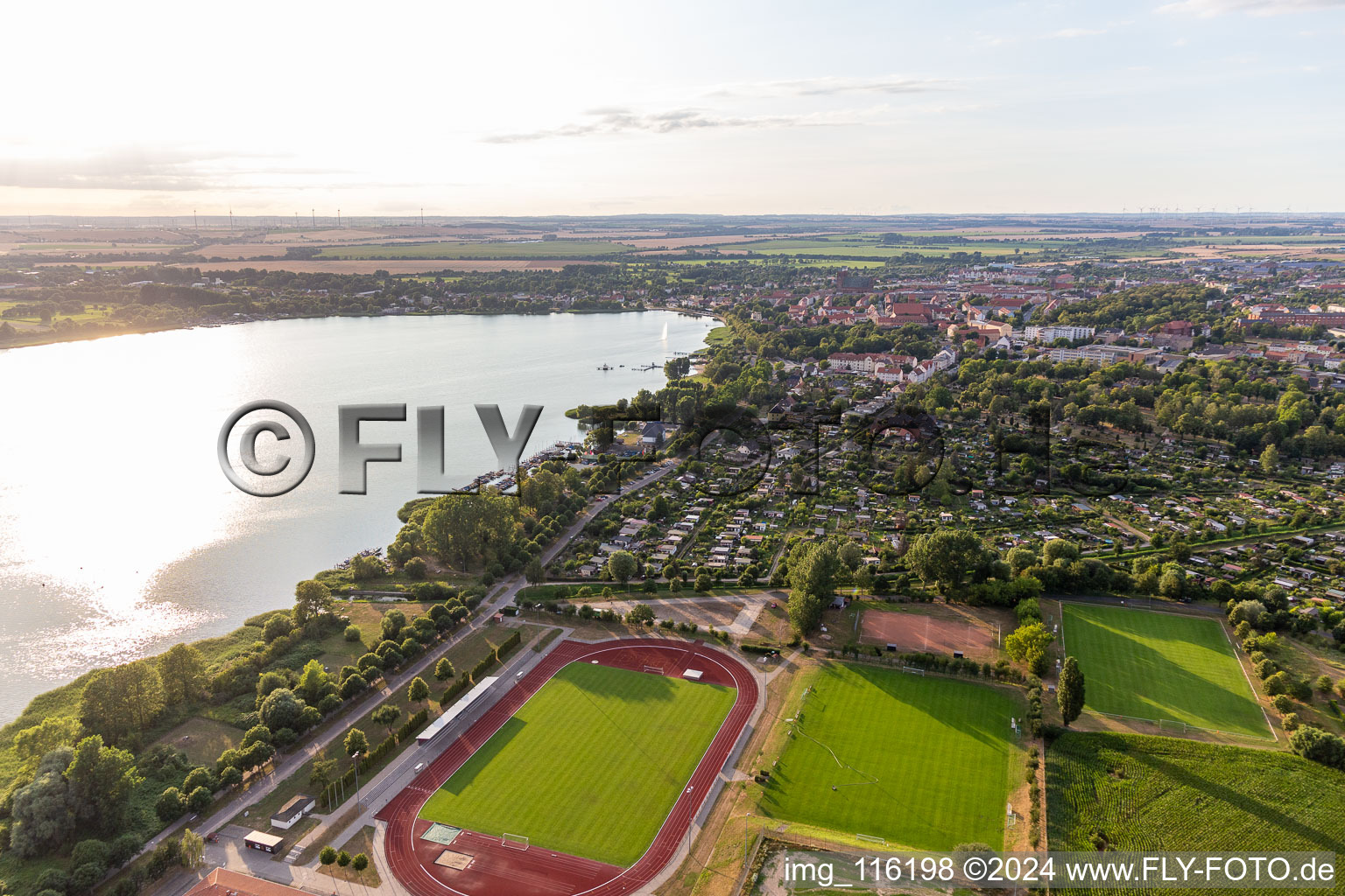 Luftbild von Stadion am Uckersee in Prenzlau im Bundesland Brandenburg, Deutschland