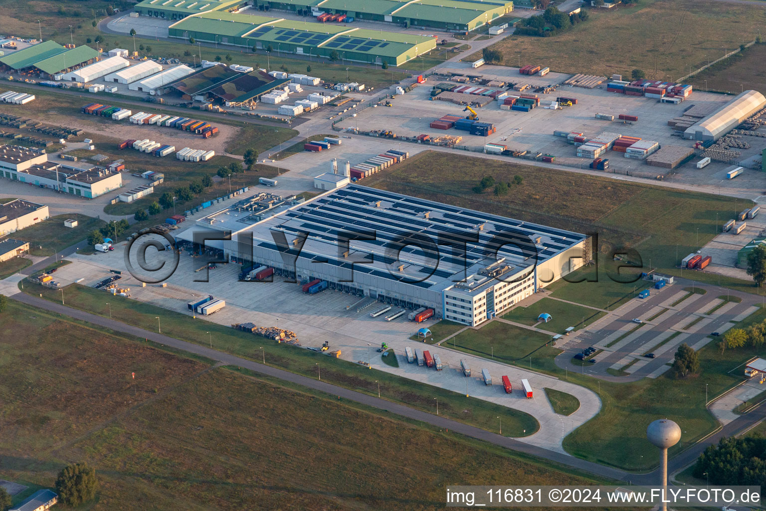 Lingenfeld im Bundesland Rheinland-Pfalz, Deutschland vom Flugzeug aus