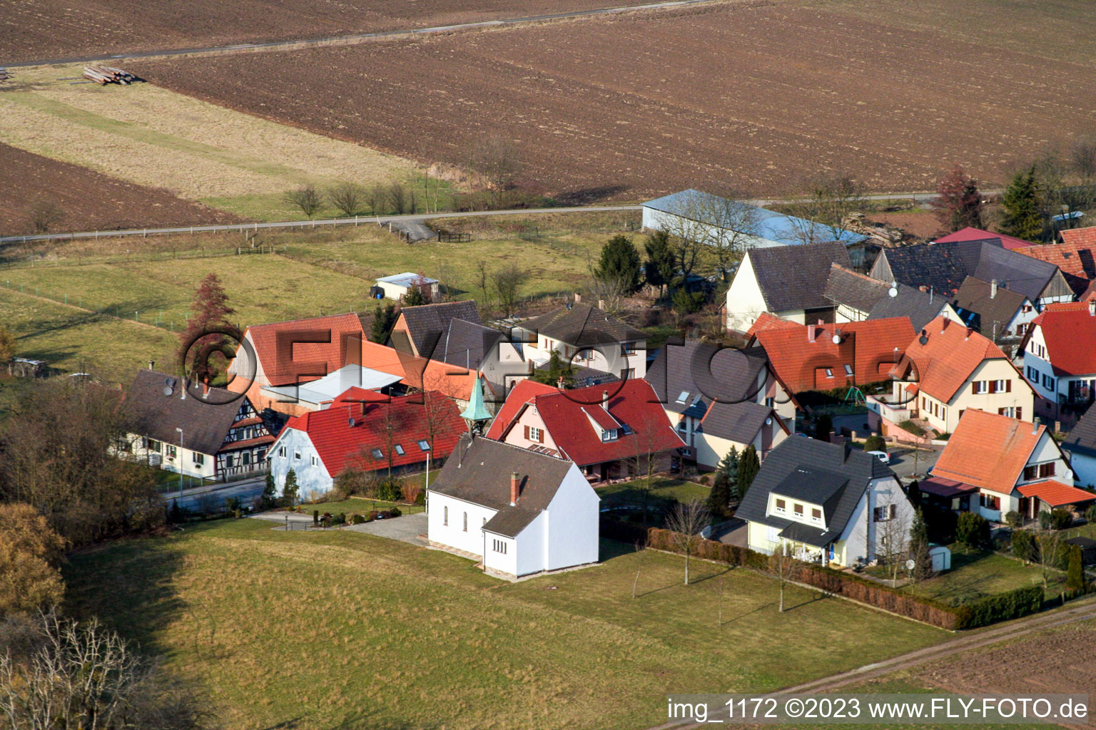 Niederlauterbach im Bundesland Bas-Rhin, Frankreich aus der Luft betrachtet
