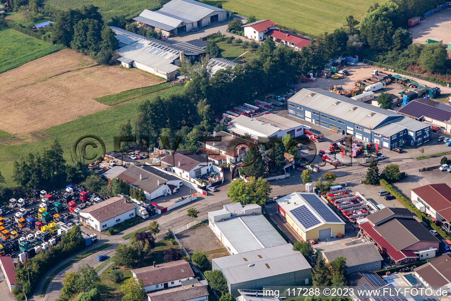 Luftbild von Gewerbegebiet Horst im Ortsteil Minderslachen in Kandel im Bundesland Rheinland-Pfalz, Deutschland