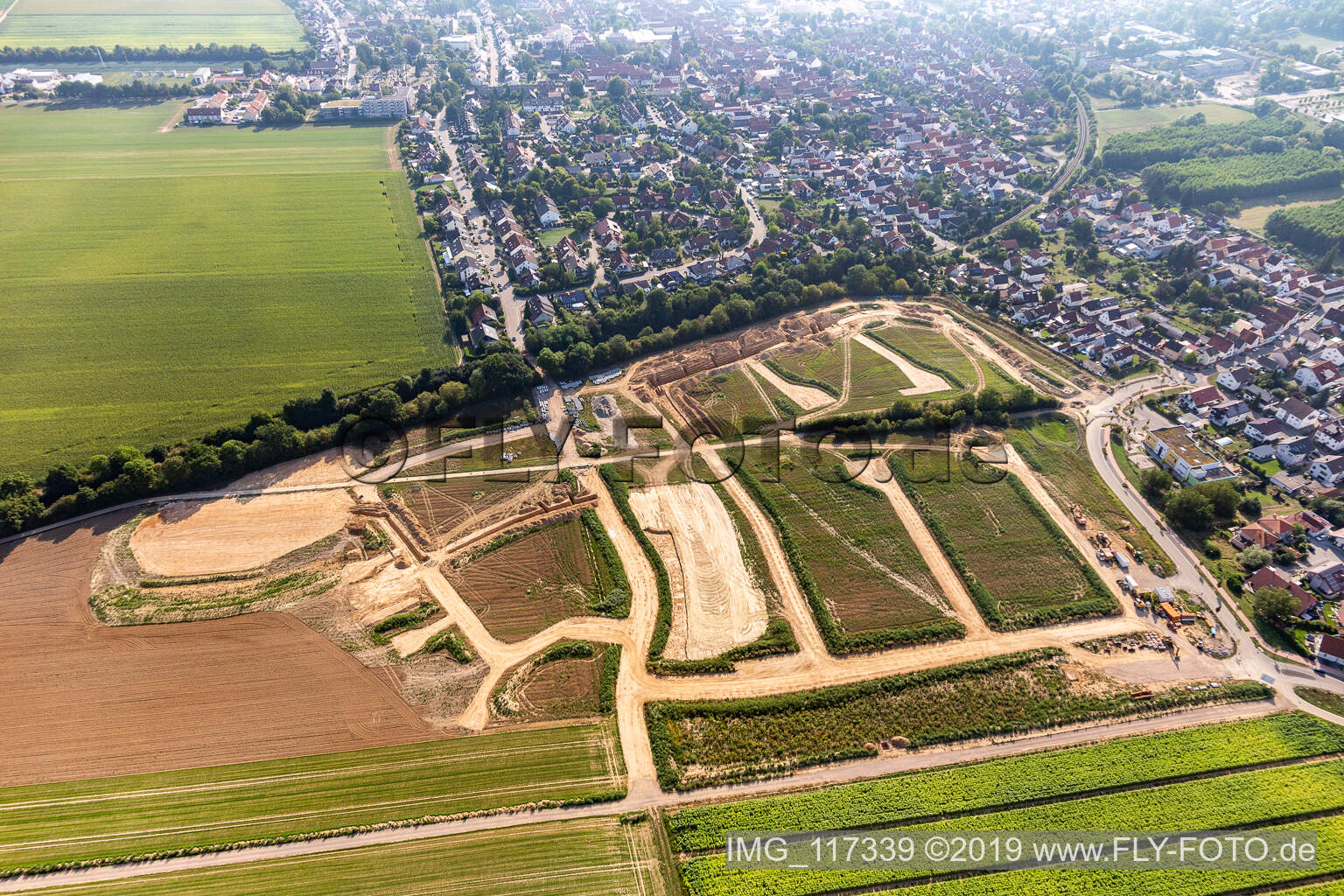Luftaufnahme von Neubaugebiet K2 Erschliessung in Kandel im Bundesland Rheinland-Pfalz, Deutschland