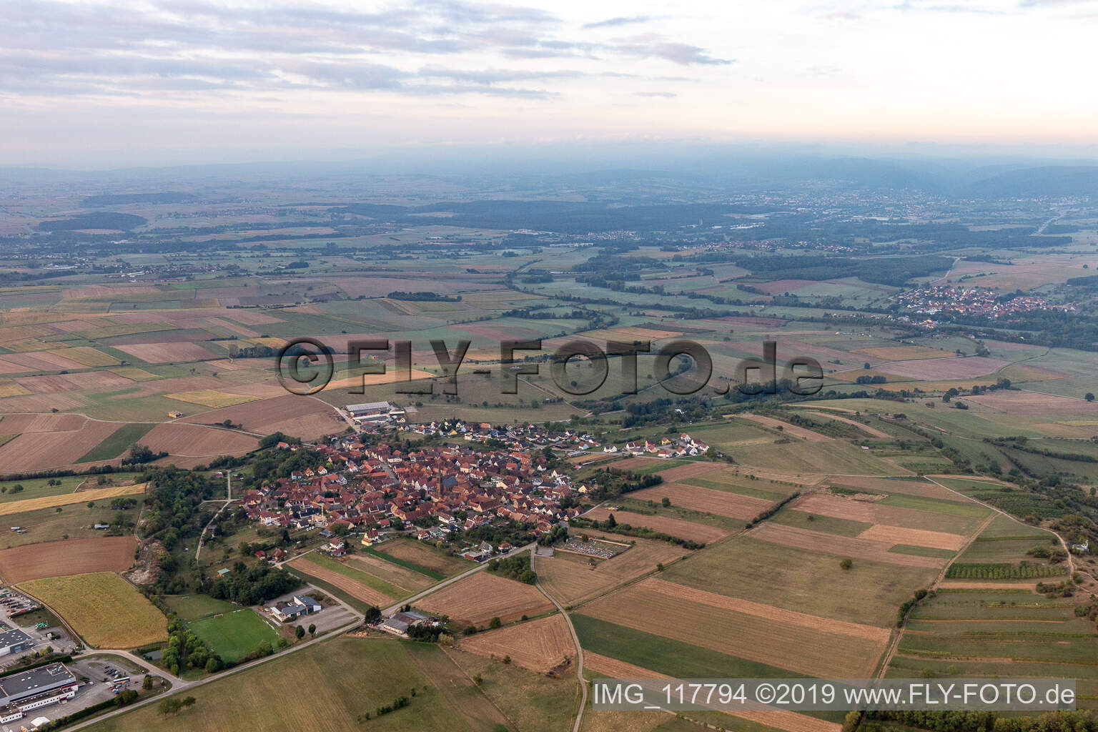 Luftbild von Imbsheim im Bundesland Bas-Rhin, Frankreich