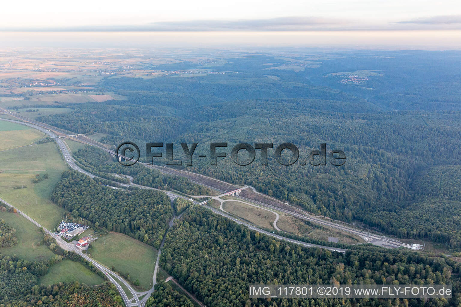 Luftbild von A4 Aire de Quatre Vents in Eckartswiller im Bundesland Bas-Rhin, Frankreich