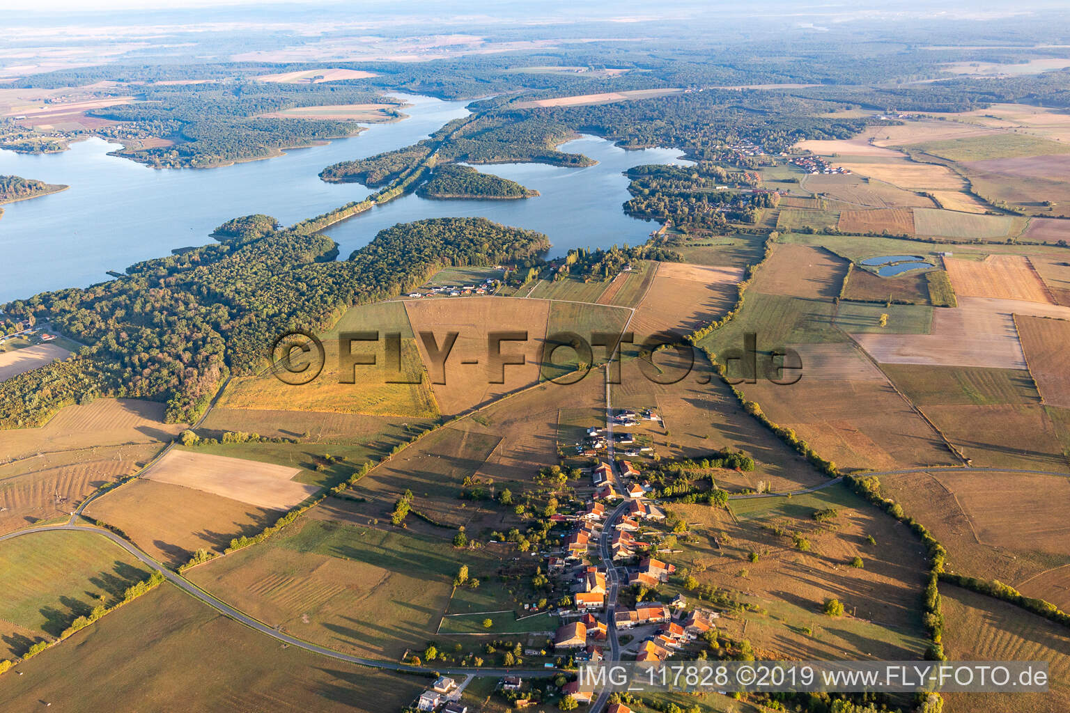 Luftbild von Kerprich-aux-Bois im Bundesland Moselle, Frankreich