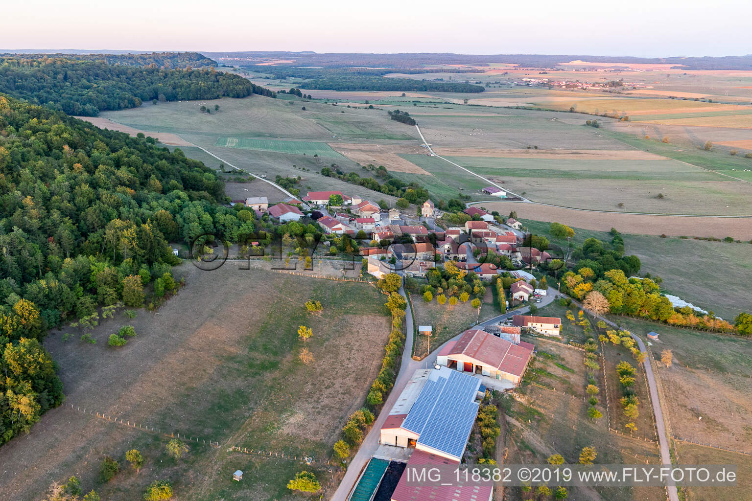 Luftbild von Clérey-la-Côte im Bundesland Vosges, Frankreich
